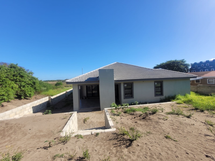 3 Bedroom Property for Sale in Paradise Beach Eastern Cape